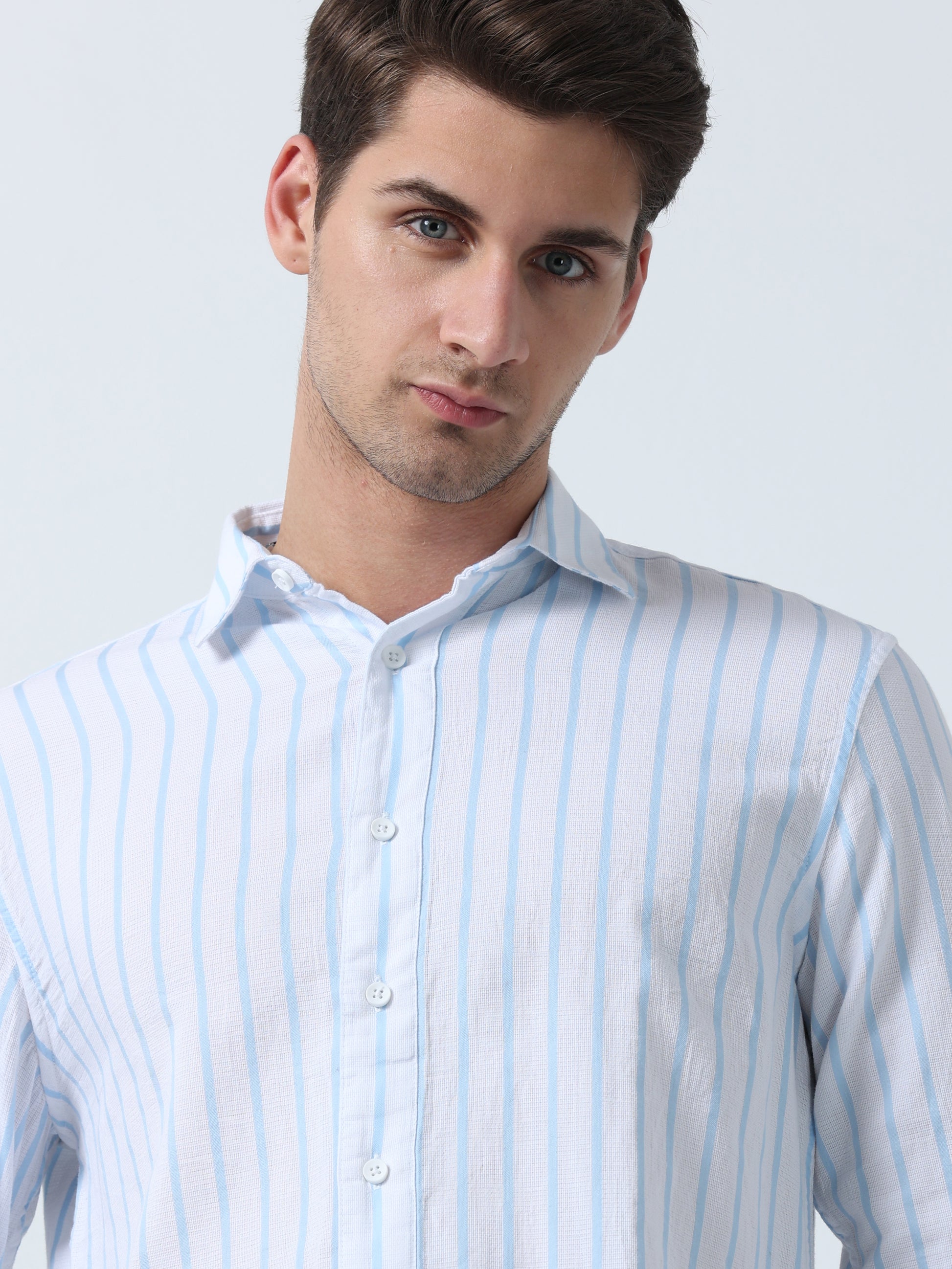 Blue Men's Full Sleeve Pin Striped Shirt