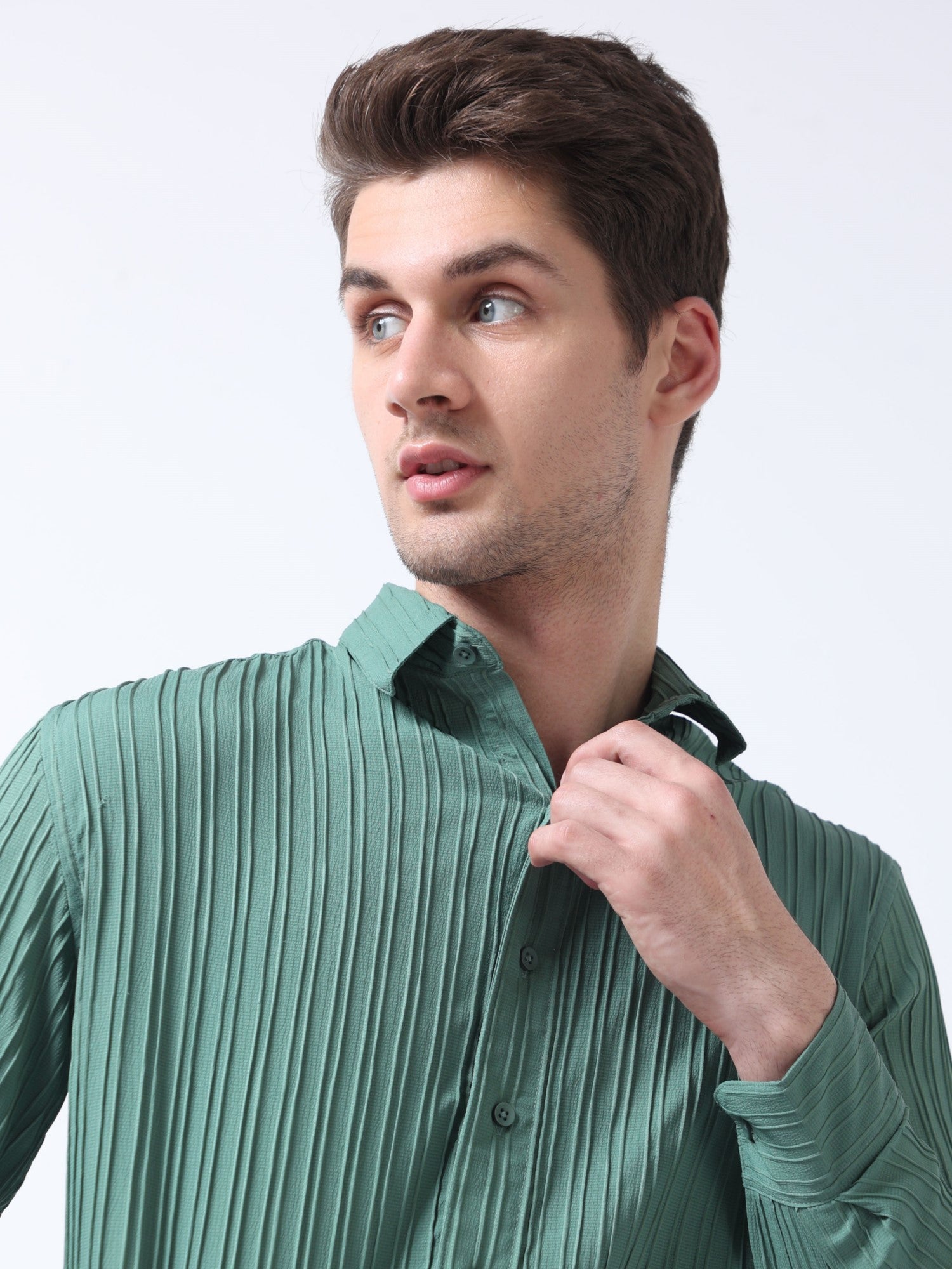 plain full sleeve green casual crushed fabric men shirt