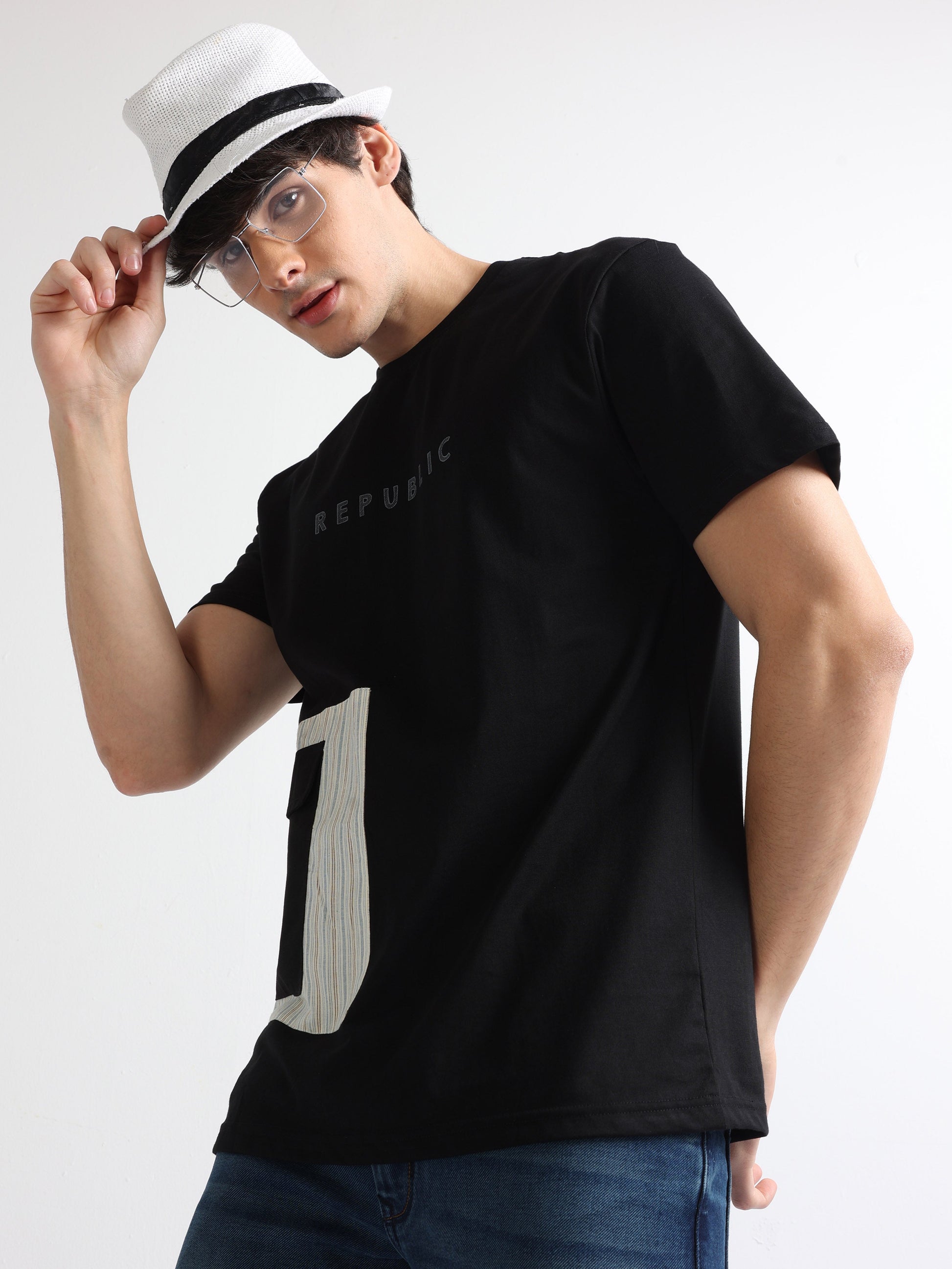 Buy Mix And Match Fashion T-Shirt With Pocket Online.