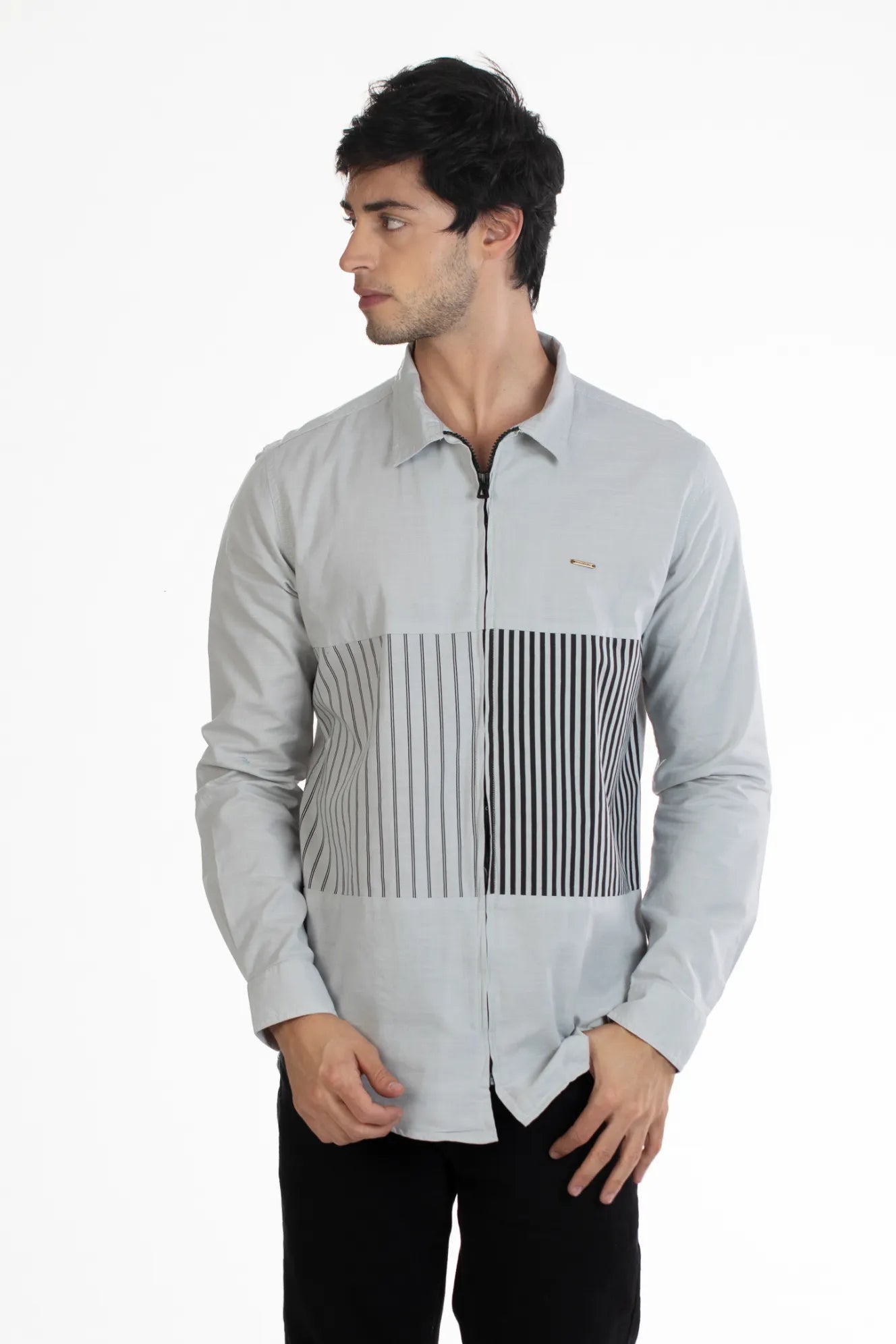 dark green zip-up printed line shirt