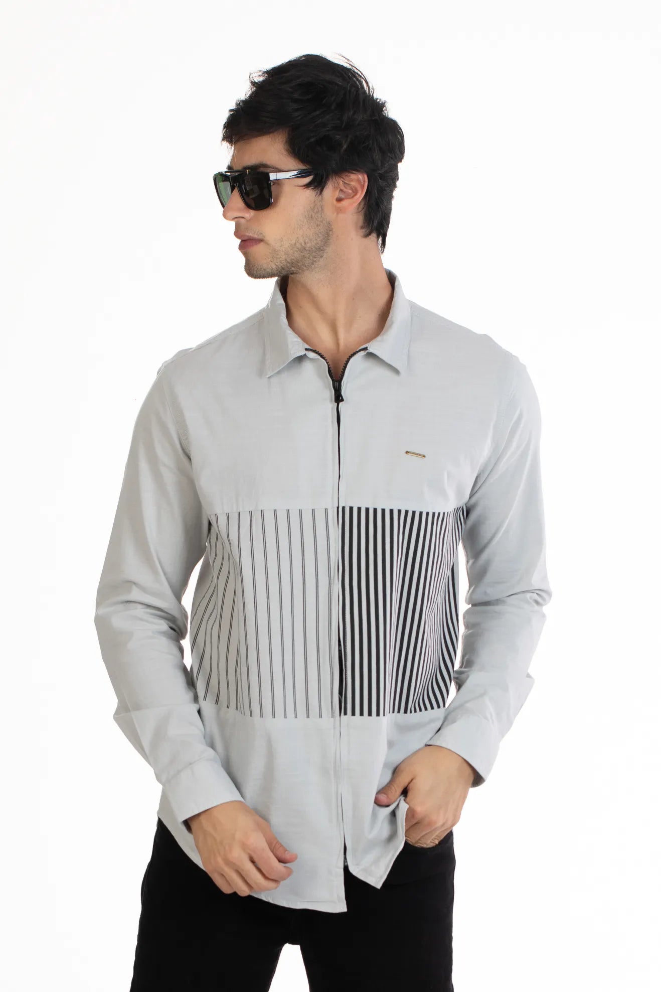 dark green zip-up printed line shirt