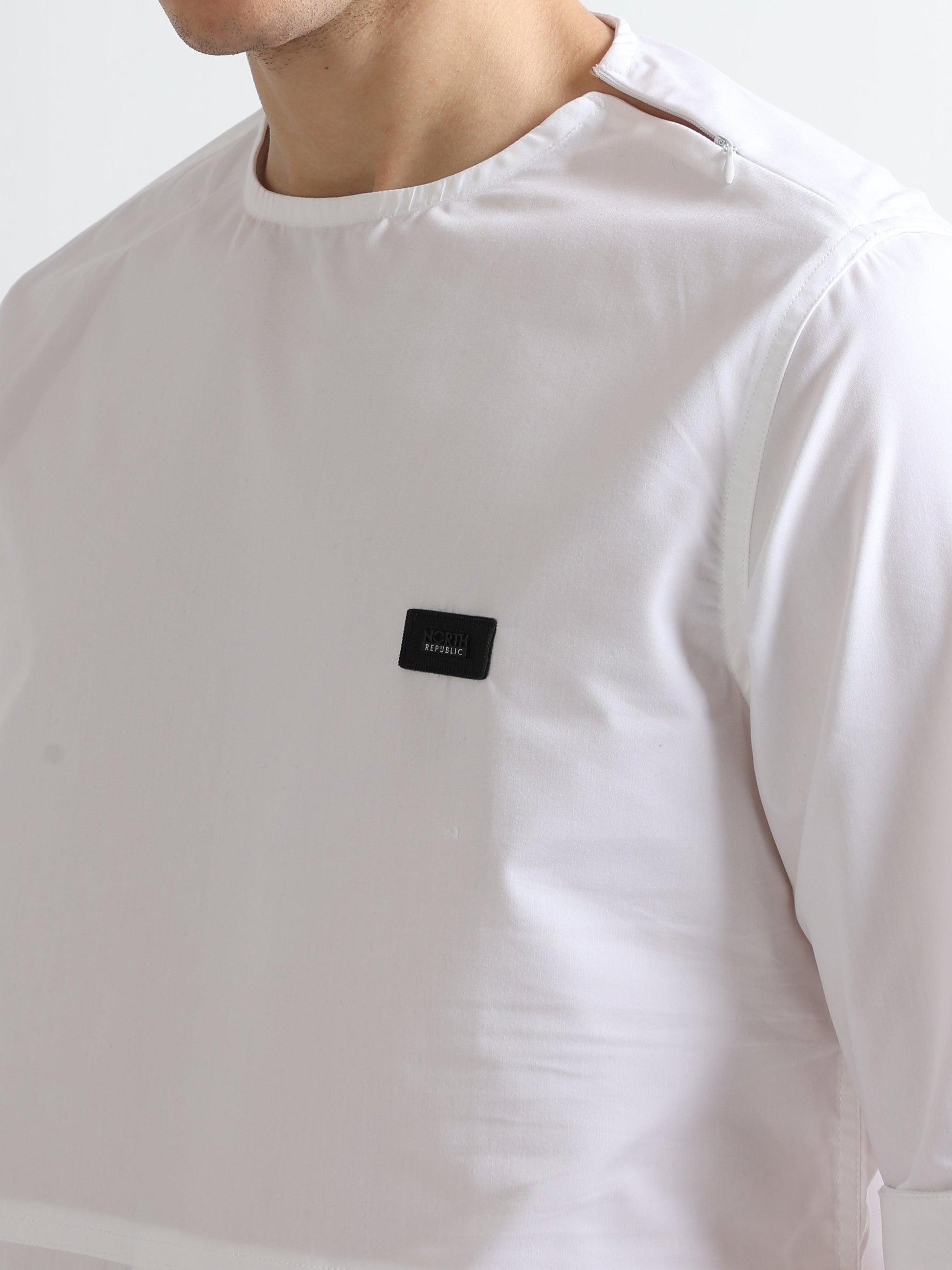 White Men's Stylish Side Pocket Crew Neck Plain Shirt